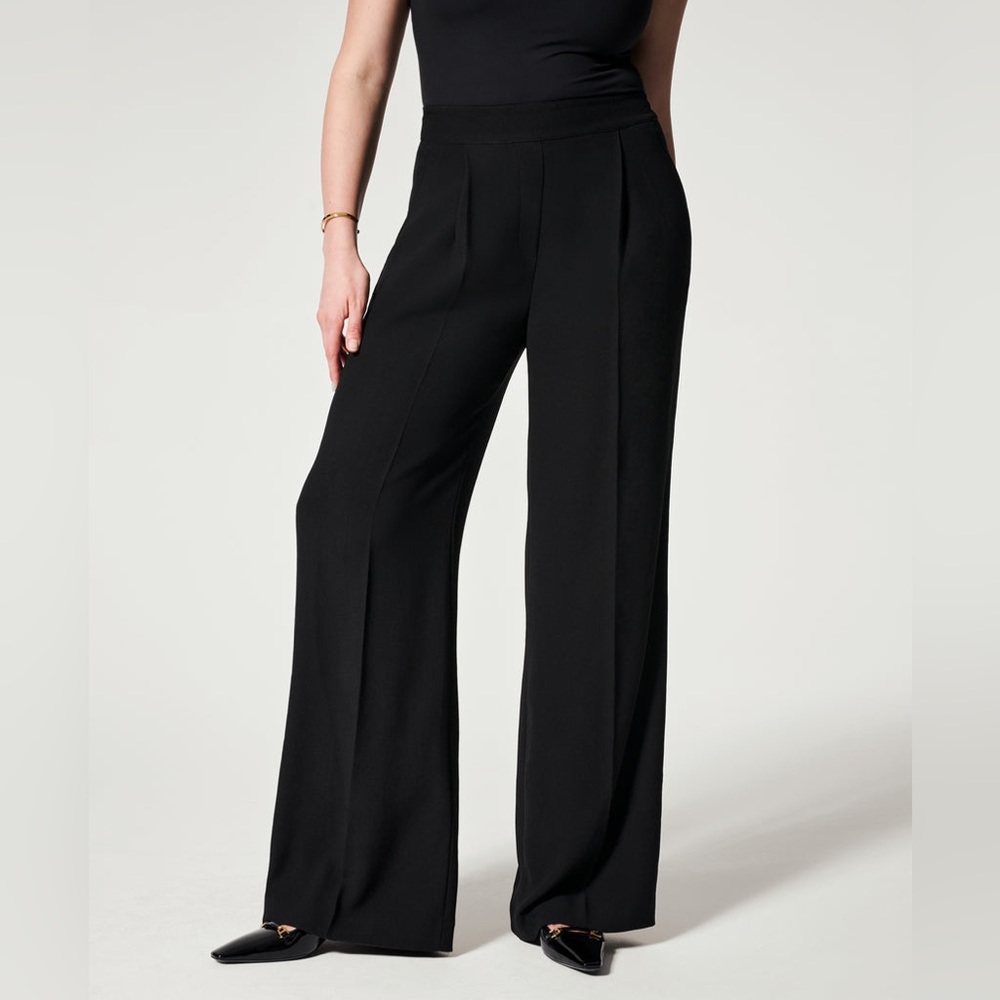 Spanx carefree crepe pleated trouser. Black pleated trouser perfect pant